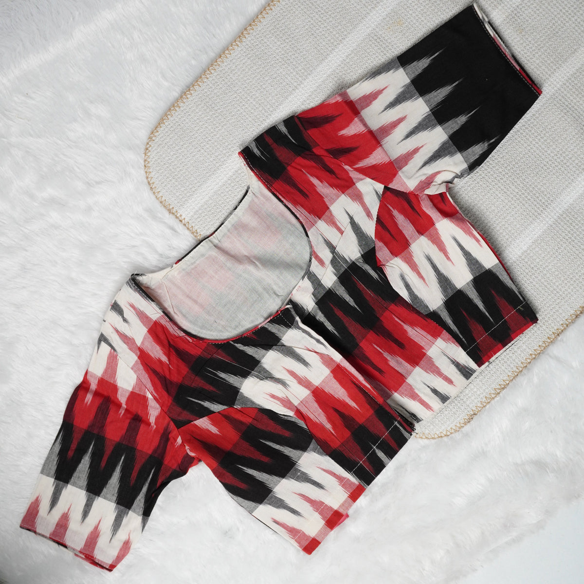 Ikkat Print Readymade Blouse
