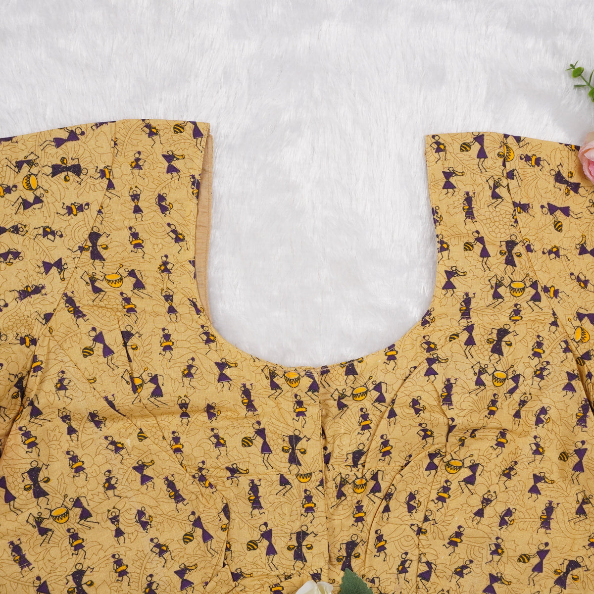 Verdant Vine Print Blouse