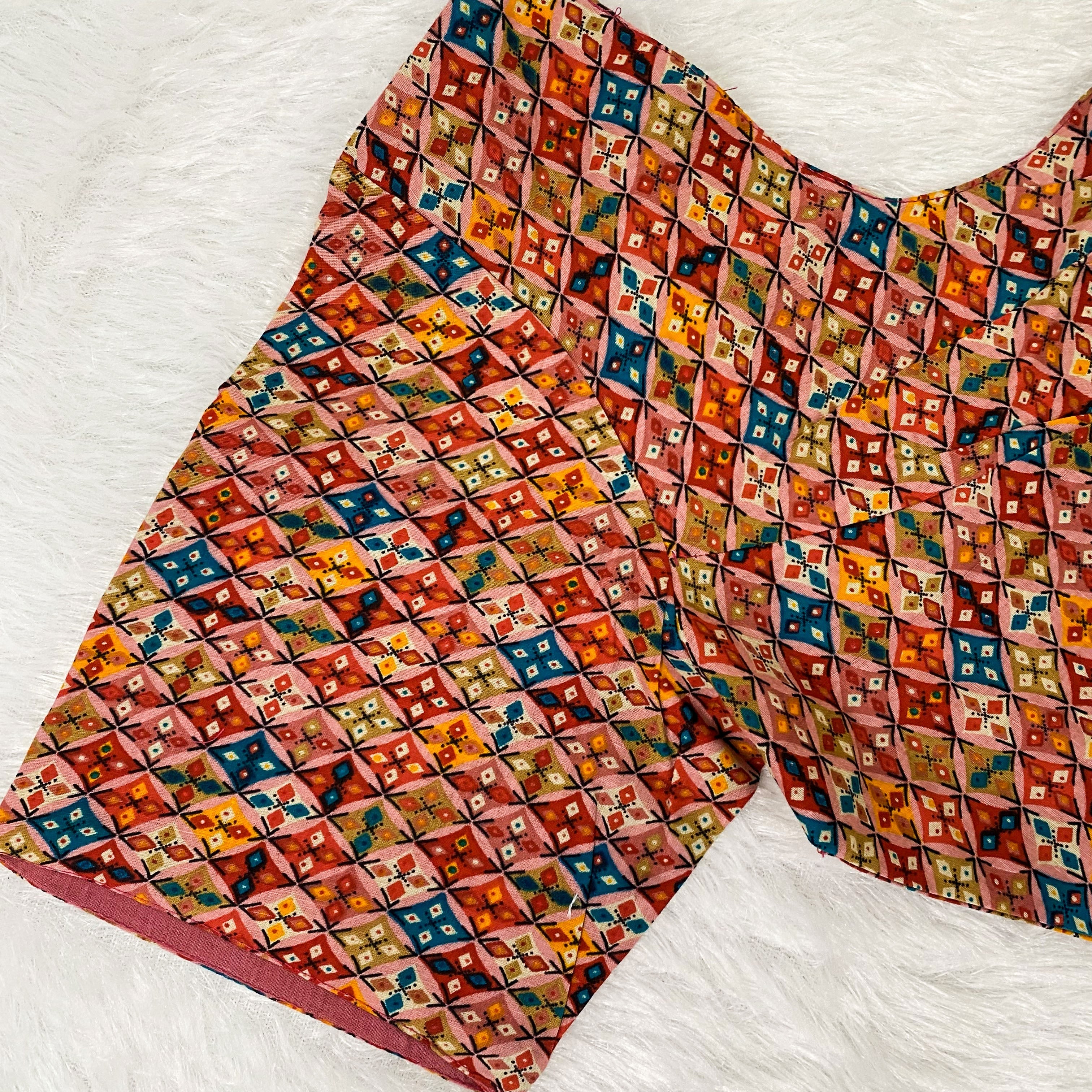 Everyday Wear Cotton Google Print Blouse in Multicolor